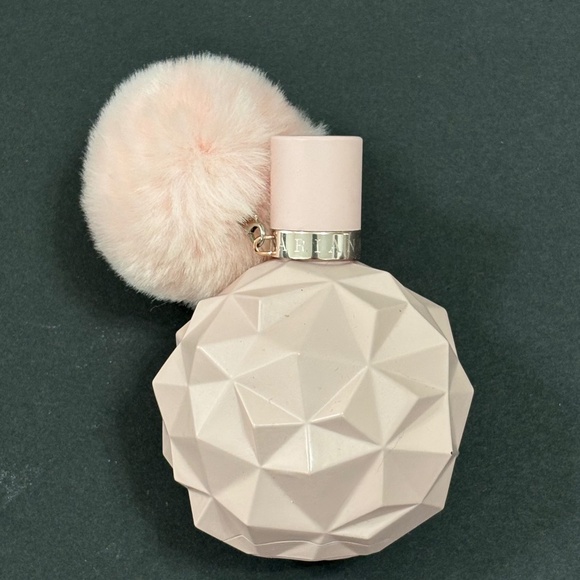 EMPTY BOTTLE! Sweet Like Candy  by Ariana Grande 3.3 / 3.4 oz EDP Empty Bottle - Picture 1 of 3